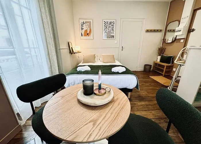 L\'Oreva, Adorable Studio Rennes